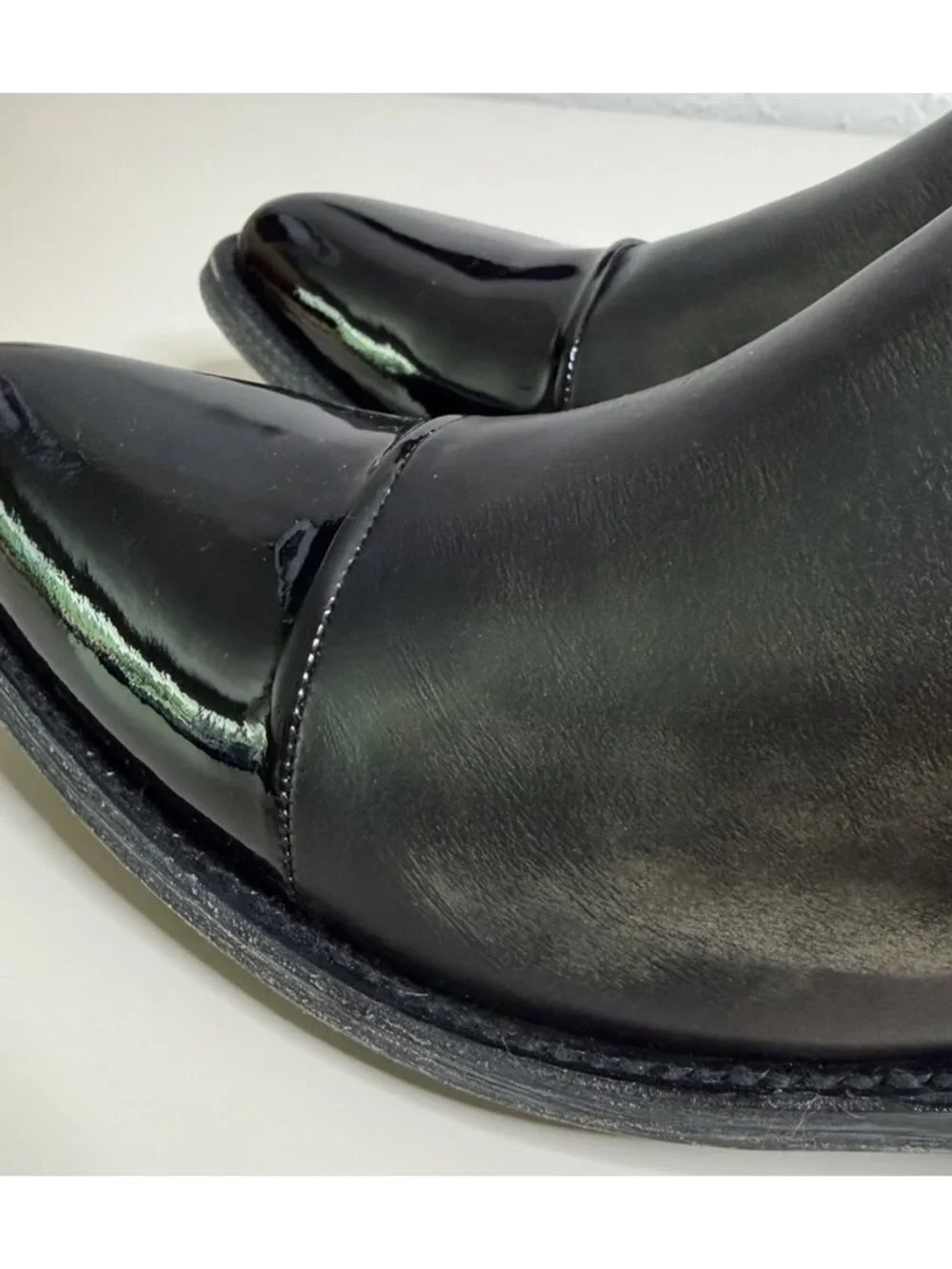 Old Gringo Men 10.5 Western Chelsea Leather Boots Black Patent Cap Toe Unworn
